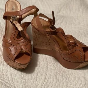 Shoes worn maybe twice…great casual sandals to wear